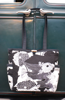 Sam harvey handbag, Black Blossom, 